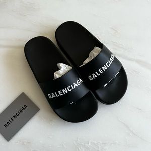 Balenciaga Logo Kids Pool Slides Sandals in Black size US 1, 32